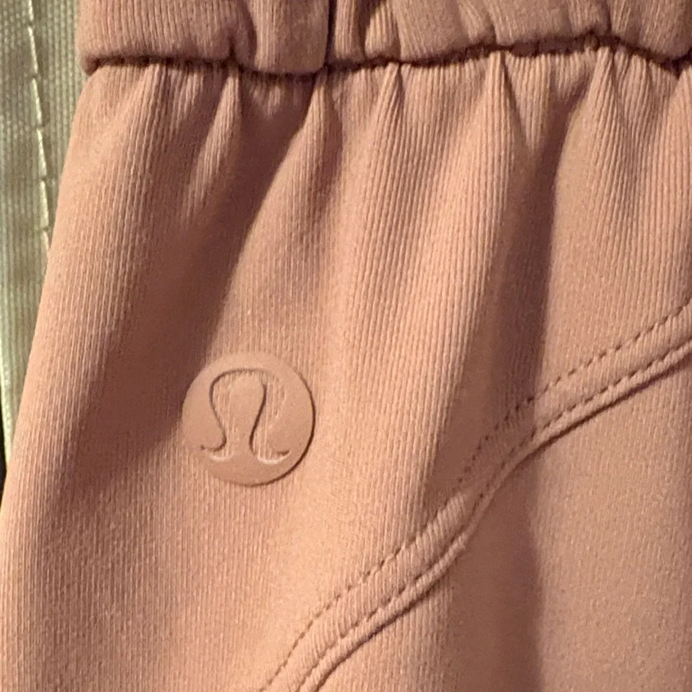 Lululemon Athletica Mauve Jogger Pants - Picture 4 of 5